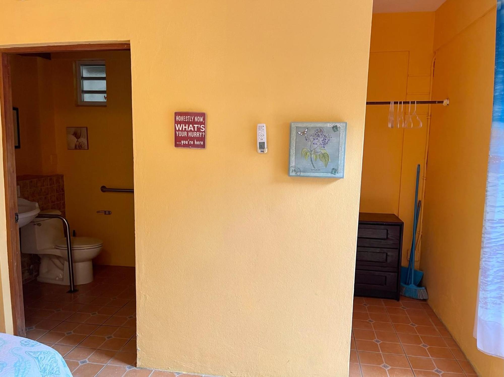 Esperanza Inn Guesthouse (Adults Only) بييكيس الغرفة الصورة