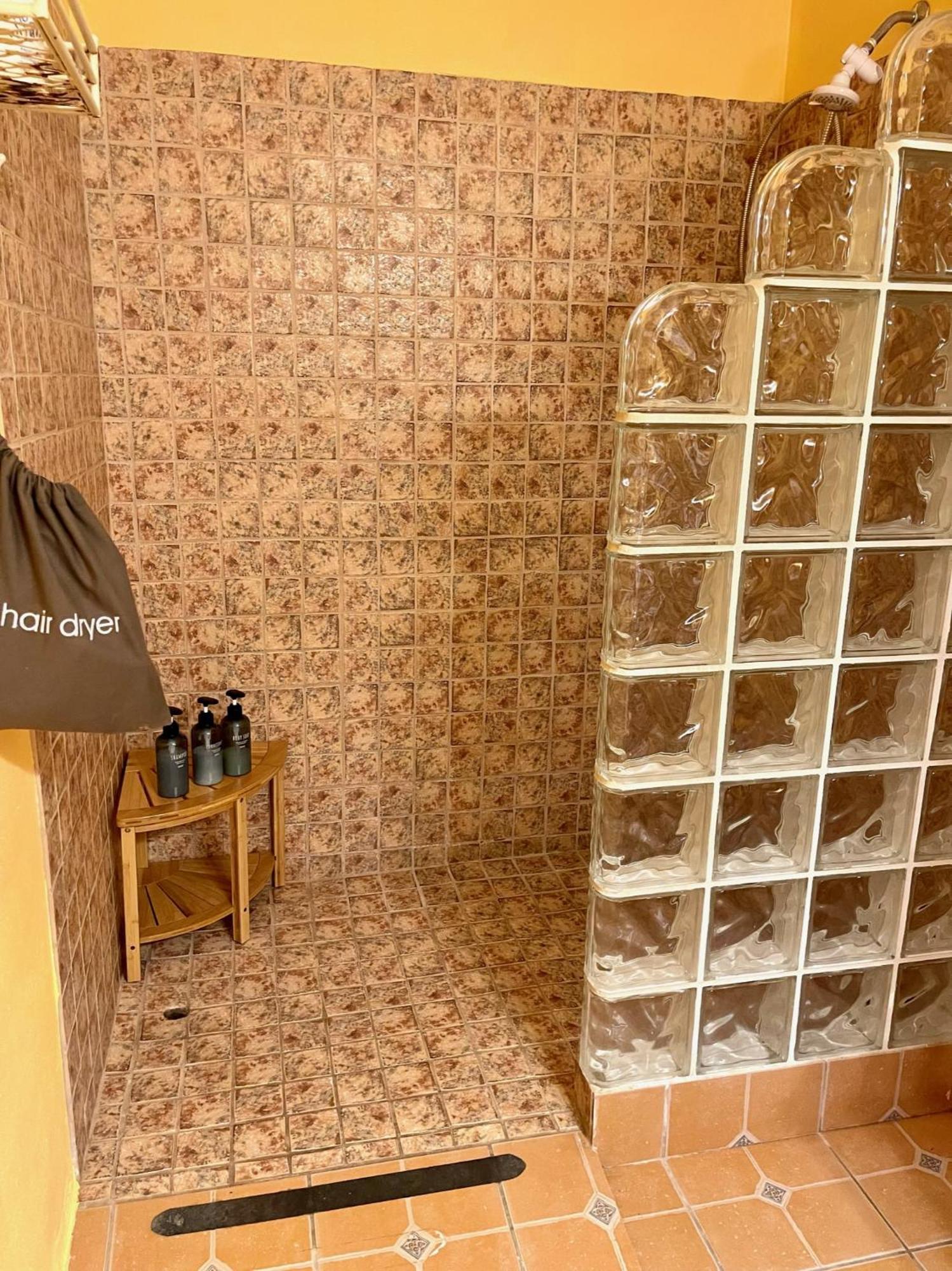 Esperanza Inn Guesthouse (Adults Only) بييكيس الغرفة الصورة